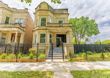 1632 S Drake Avenue - Photo 1