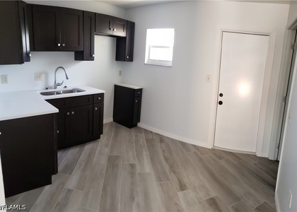 603 Princess Street - Photo 1