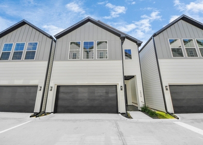 2434 Harrington Street - Photo 1