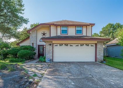 15803 Locust Grove Drive - Photo 1