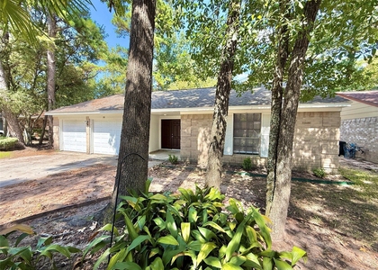 16 Rock Pine Court - Photo 1