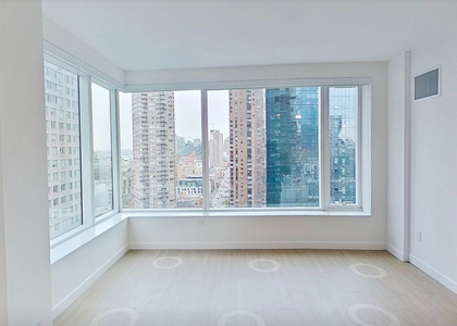 550 10th Avenue, New York, NY  - Photo 1