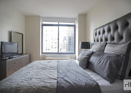 West 48th Street - Photo 1