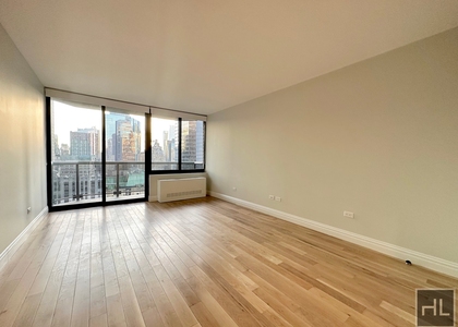 West 48 Street - Photo 1