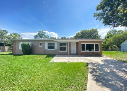 908 Teatro Court - Photo 1
