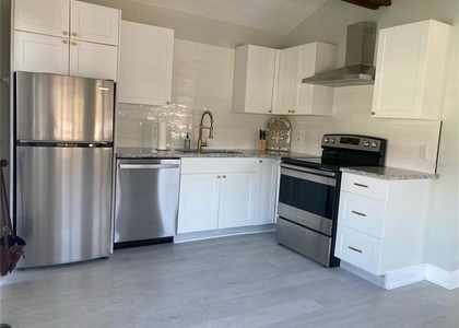 634 Cypress Street - Photo 1