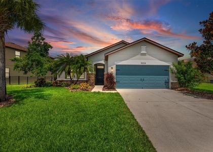 5524 107th Terrace E - Photo 1