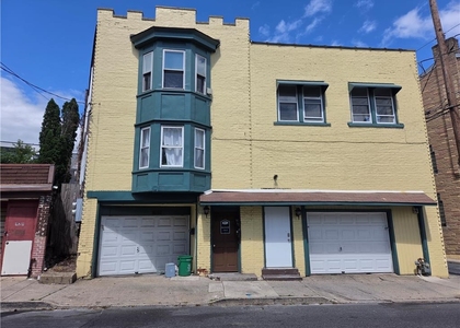927 Jackson Street - Photo 1
