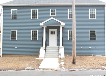 11 Glastonbury Avenue - Photo 1