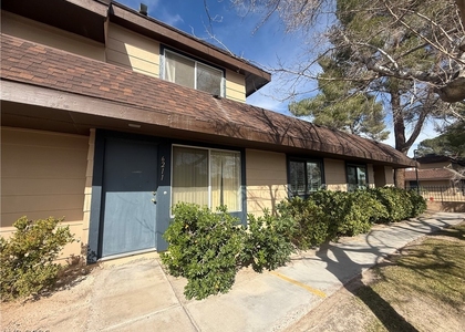 6211 Meadowhaven Lane - Photo 1