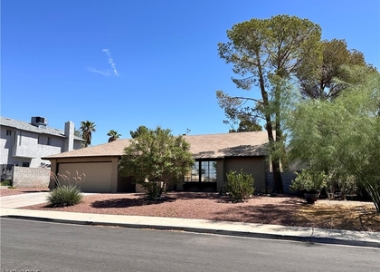 1700 Rolling Hills Drive - Photo 1