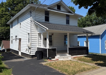 207 Prospect Street - Photo 1