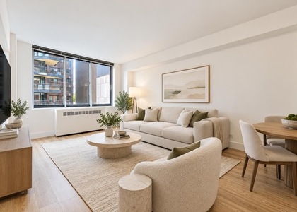 1735 York Avenue - Photo 1