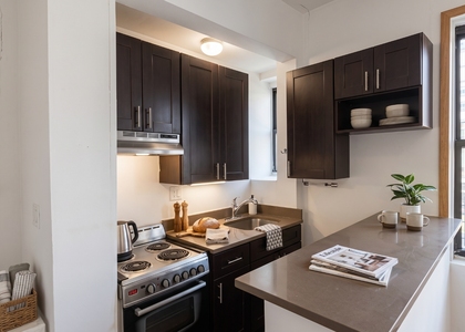 45 Tiemann Place #1L - Photo 1