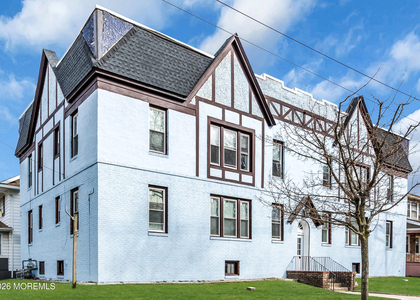 922 4th Avenue - Photo 1