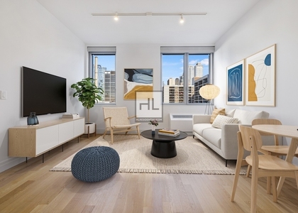 West 54th Street - Photo 1