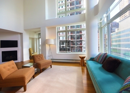 East 59 Street - Photo 1