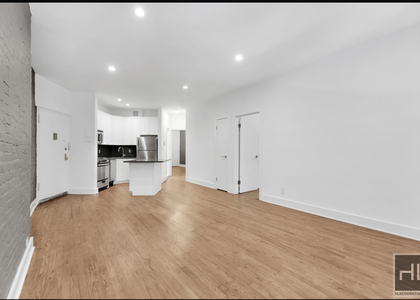 East 95 Street - Photo 1