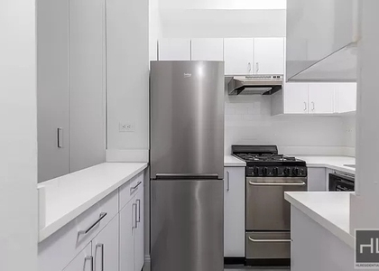 West 22 Street - Photo 1
