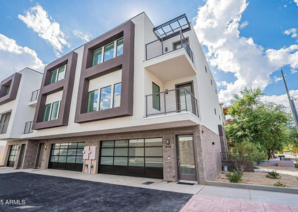 232 S Roosevelt Street - Photo 1
