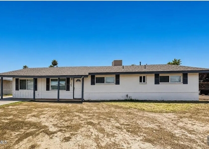 7005 N 76th Drive - Photo 1