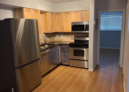 713 Se 18th Street - Photo 1