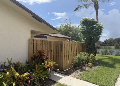 1501 Waterview Circle - Photo 1