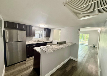 726 Sw 81st Avenue - Photo 1