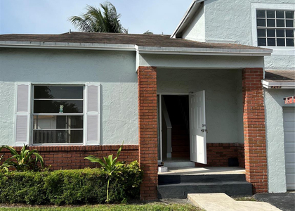 8265 Nw 192nd Terrace - Photo 1