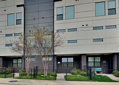 1625 Hickory Street - Photo 1