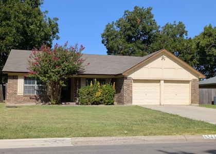 5541 Wood View Street - Photo 1