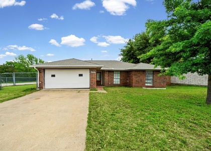 4022 William Street - Photo 1