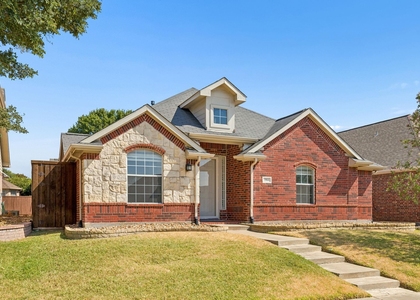 1964 Camelot Drive - Photo 1