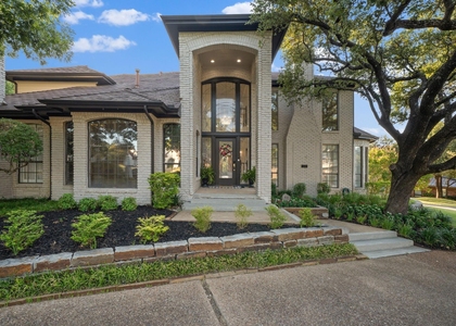100 Krohn Court - Photo 1