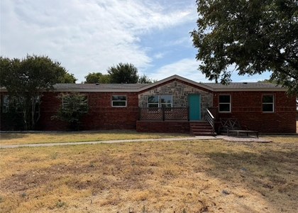 1697 Illinois - Photo 1