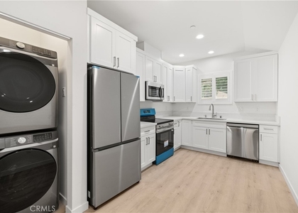 15030 Hesby Street - Photo 1