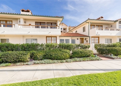 1110 Esplanade - Photo 1