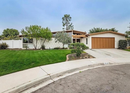 5532 Soderblom Ct - Photo 1