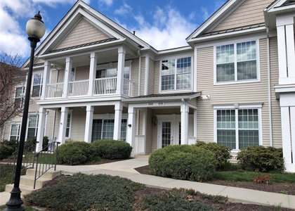 614 Saratoga Lane - Photo 1