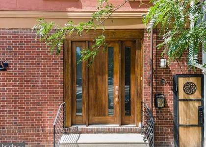 309 E Girard Avenue - Photo 1