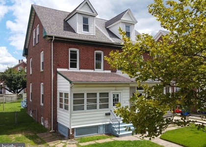 118 6th Avenue - Photo 1