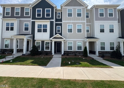 407 Deercroft Drive - Photo 1