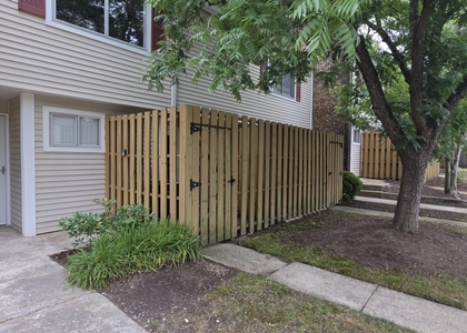 220 Elizabeth Street - Photo 1