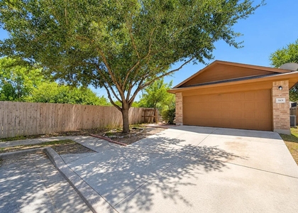 3101 Barksdale Dr - Photo 1