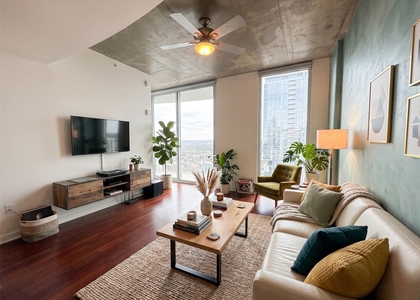 360 Nueces St - Photo 1