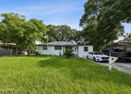 6535 Brandemere Road N - Photo 1
