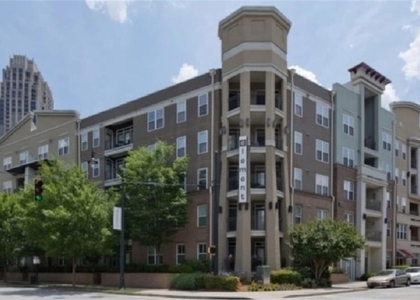 390 17th Street Nw - Photo 1