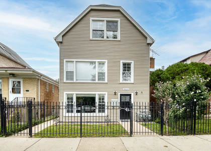 4624 N Springfield Avenue - Photo 1