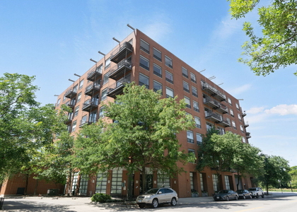 859 W Erie Street - Photo 1