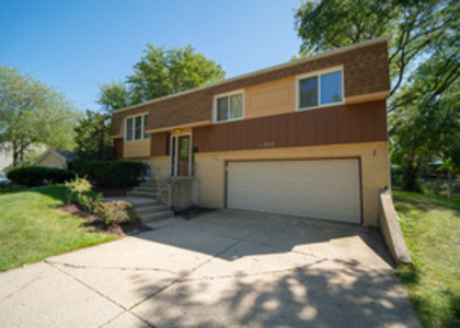 1302 Oxford Lane - Photo 1